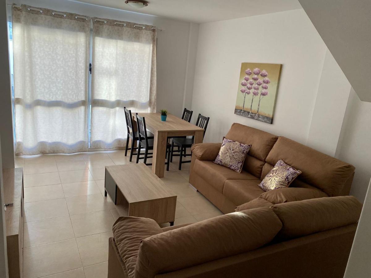 Nice Rooms In A Shared Apartment In The Centre Of Corralejo Habitaciones En Piso Compartido Luaran gambar