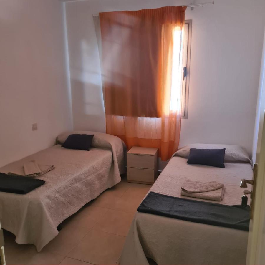 Nice Rooms In A Shared Apartment In The Centre Of Corralejo Habitaciones En Piso Compartido Luaran gambar